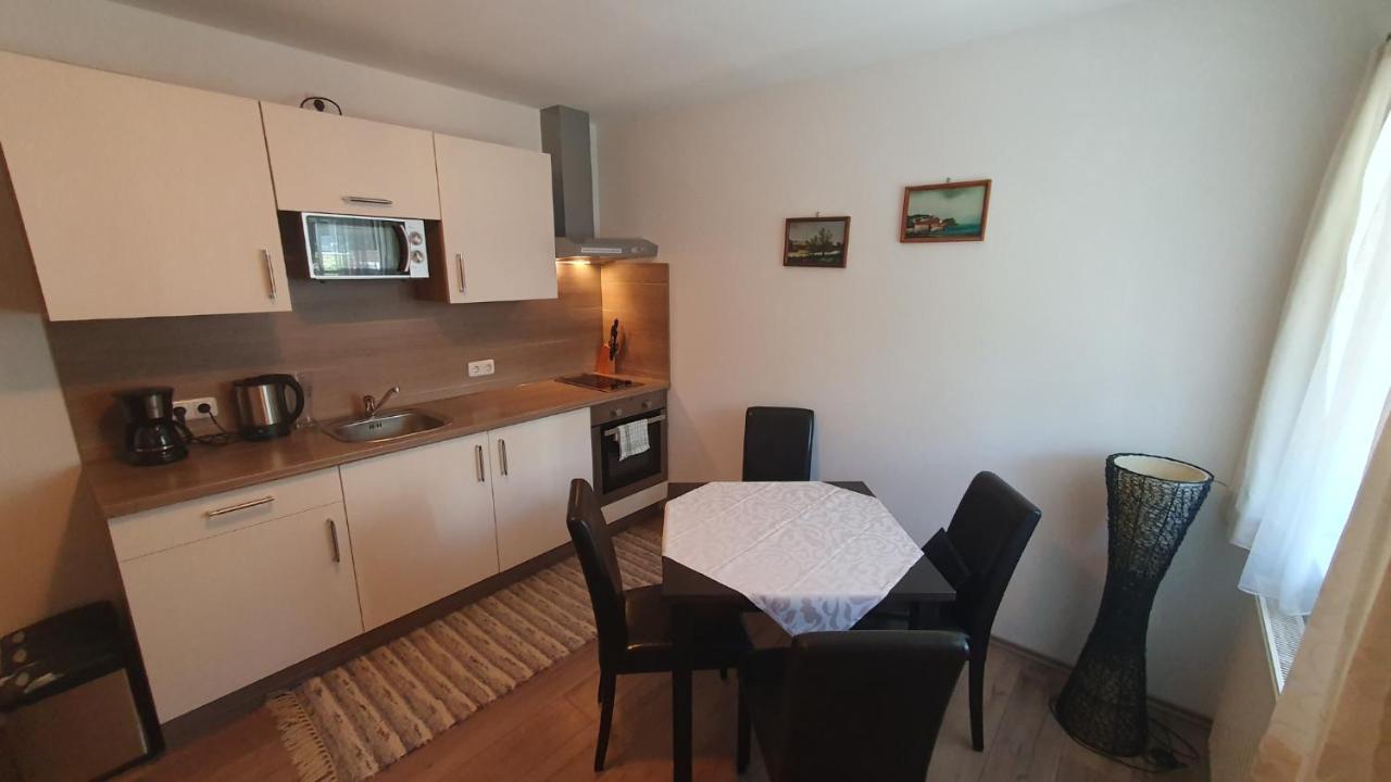 Apartman Tauplitz Skiing, Hiking, Bike, Cross Country - Haus Sandlweber Obersdorf Exterior photo